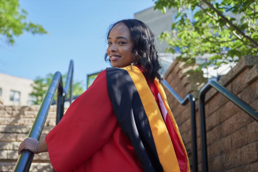 Close on the stole and gown from behind.